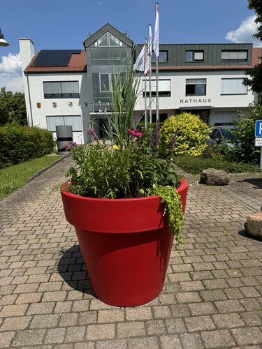 Blumenkübel